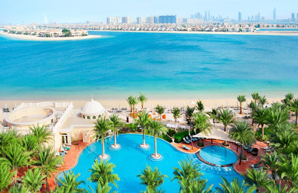 kempinski-palm-pool-beach-arial-view